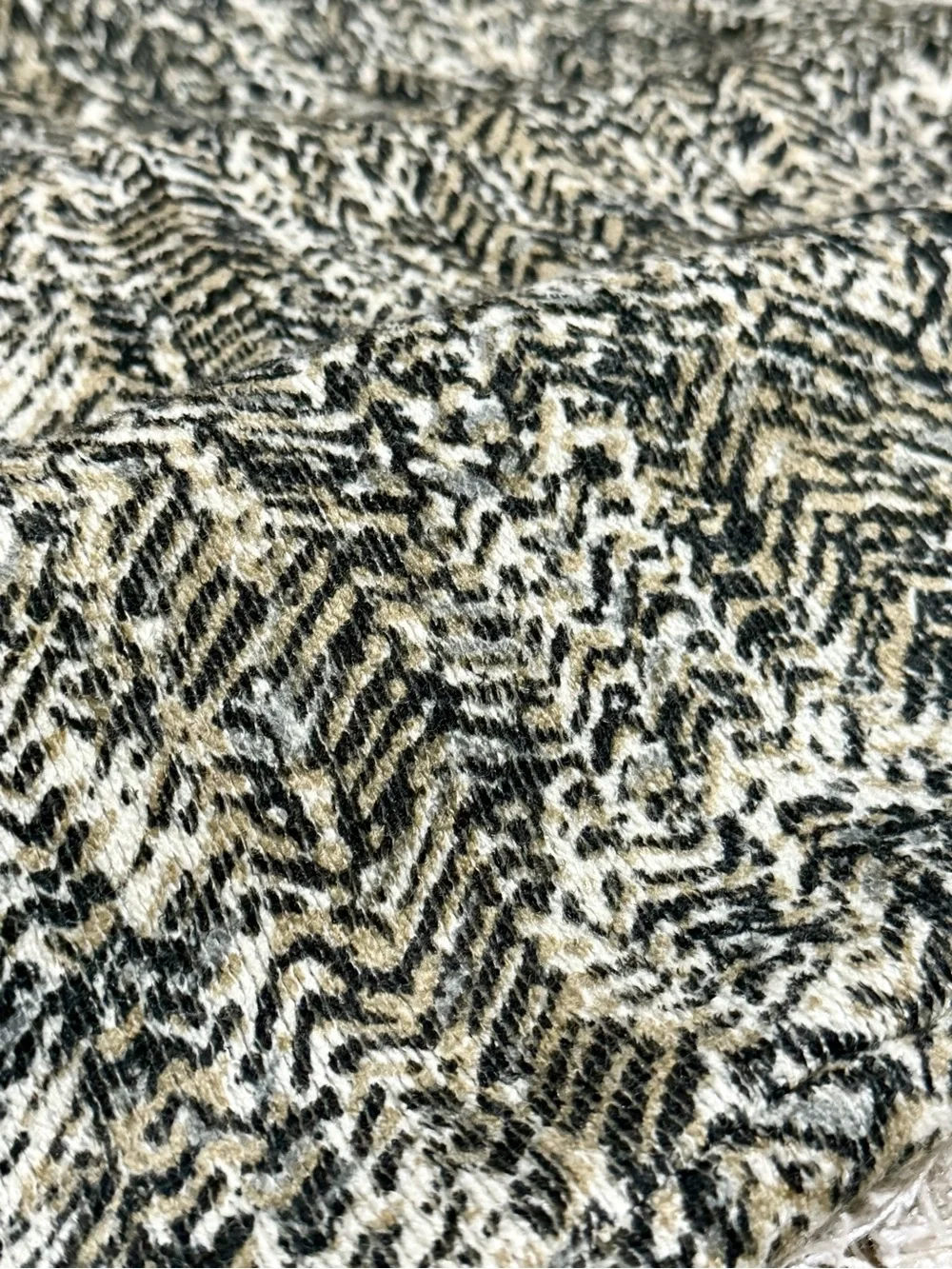 Michael Kors Infinity Scarf Knit Animal Print Black Cream Taupe One Size